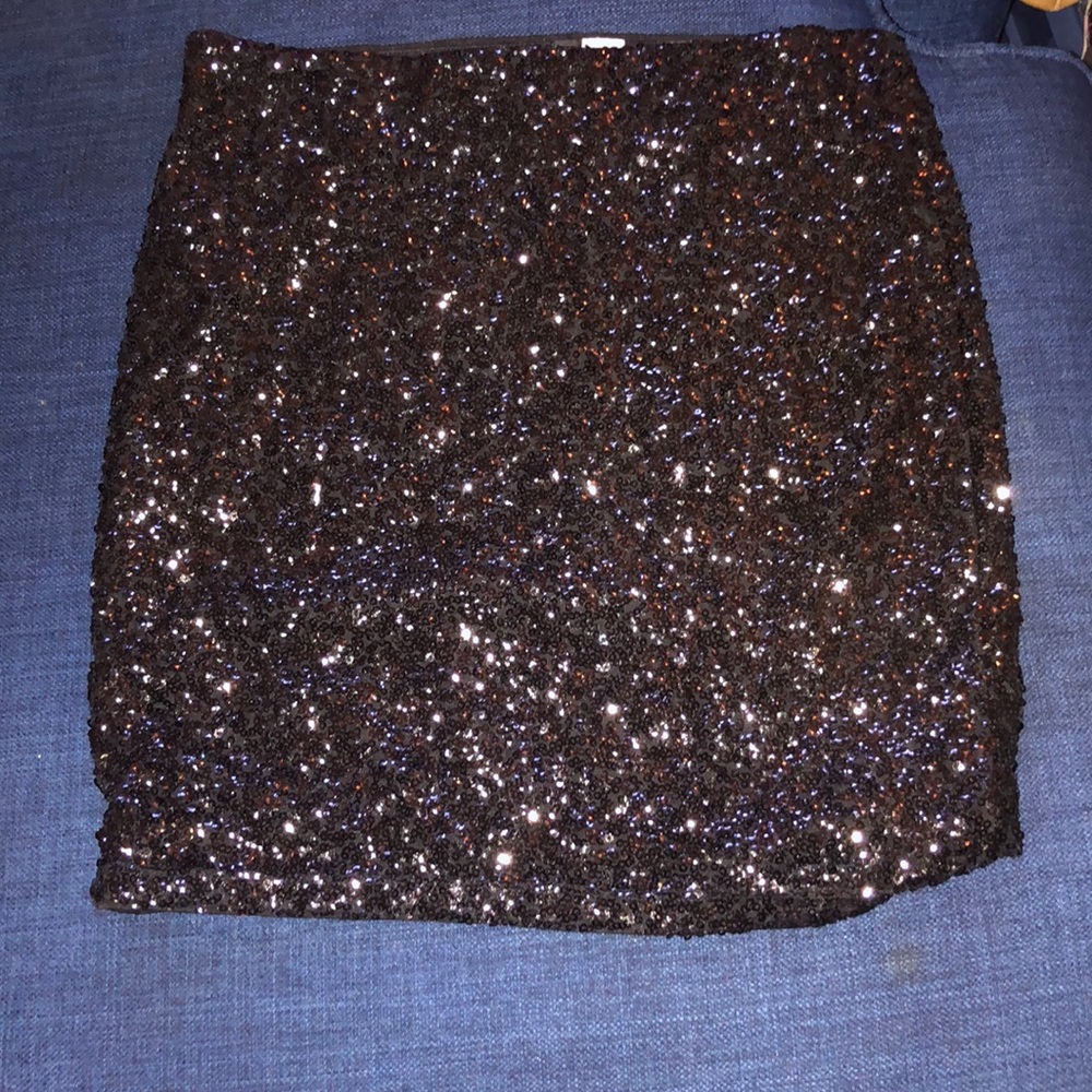 black sequence skirt